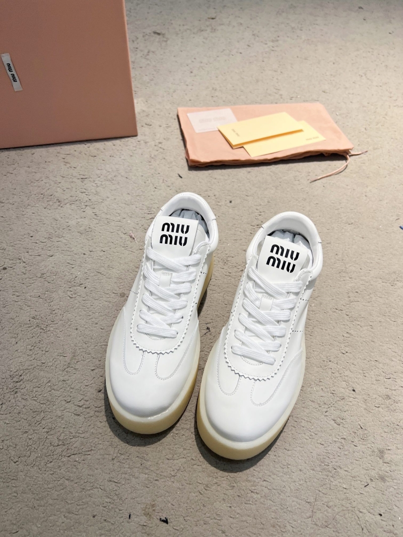 Miu Miu Casual Shoes